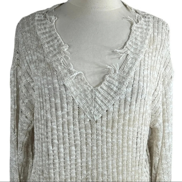 Davi & Dani y2k distressed frayed ripped v neck sweater cream oatmeal - Picture 3 of 9